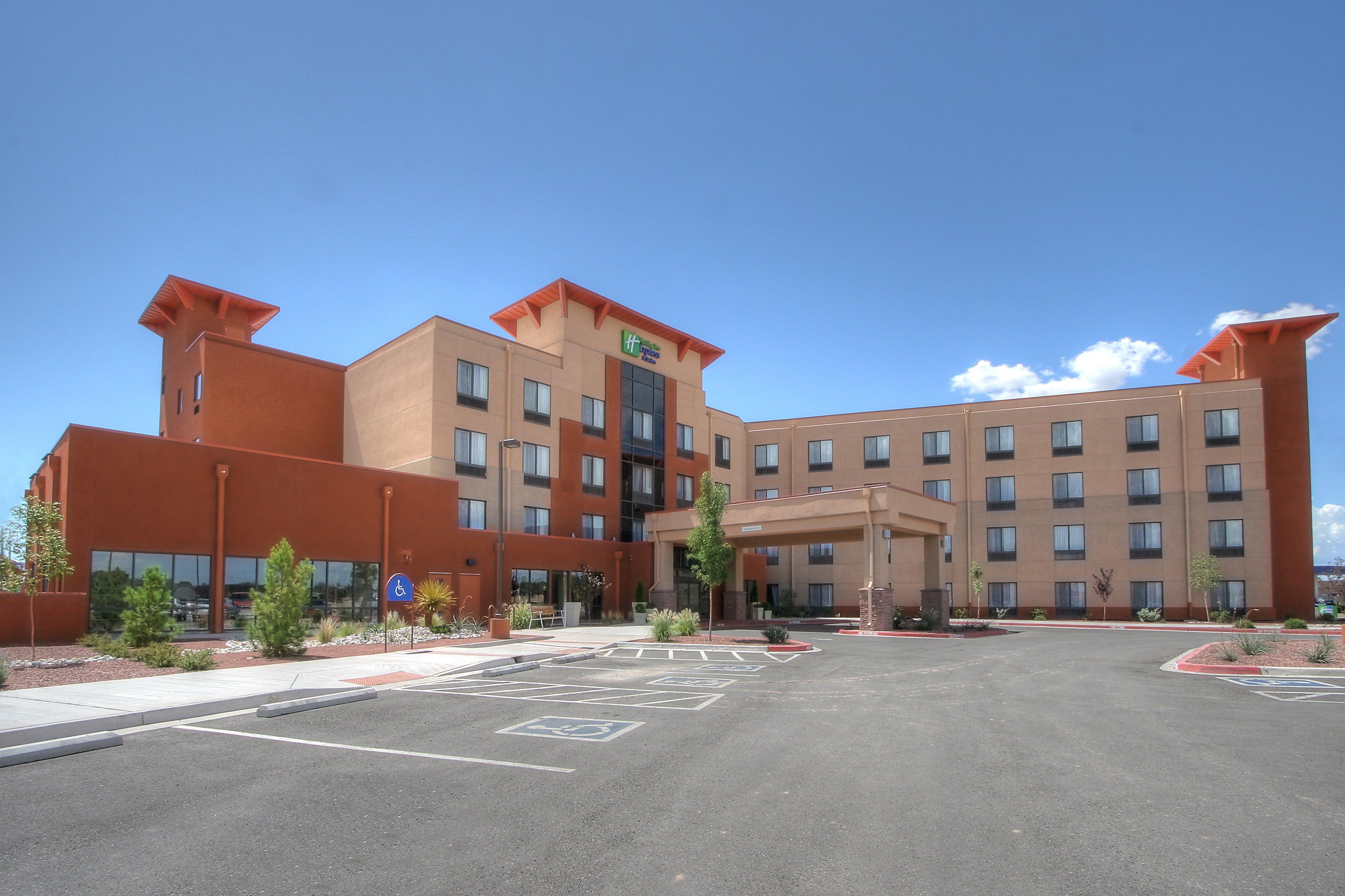 Holiday Inn Express & Suites Albuquerque Historic Old Town By Ihg Exterior foto